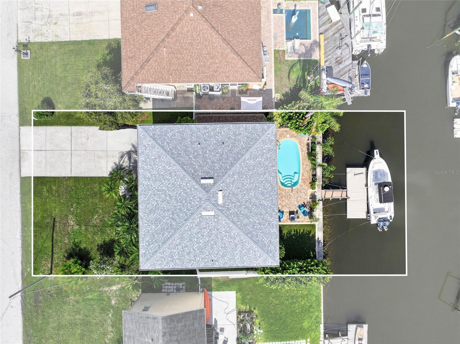 7611 MAKO DR — photo 74