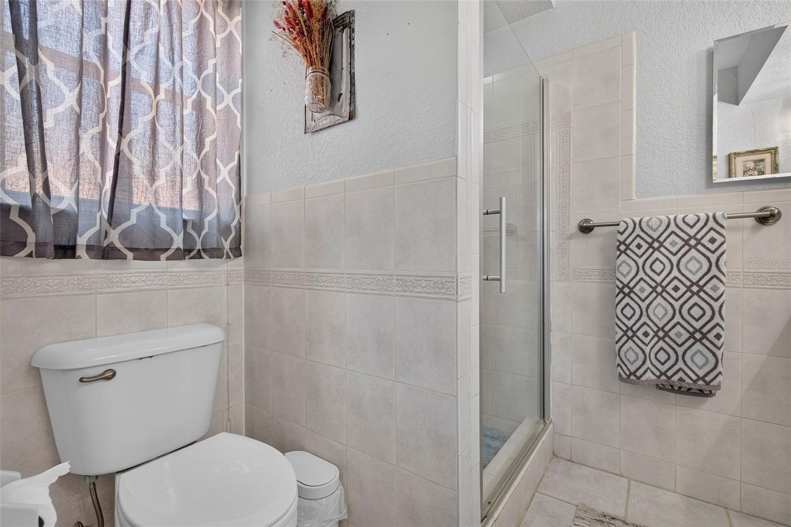 7611 MAKO DR — photo 37