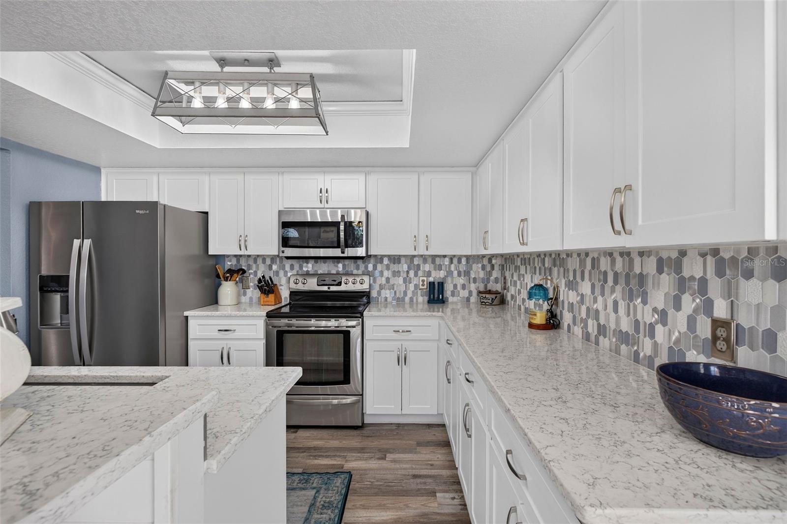 7611 MAKO DR — photo 27
