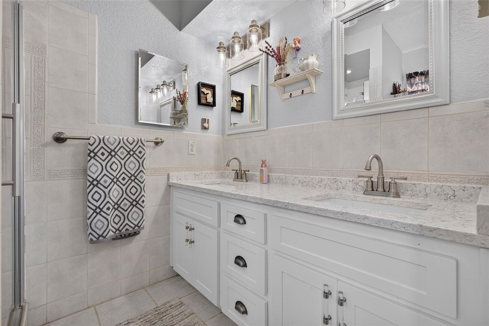 7611 MAKO DR — photo 36