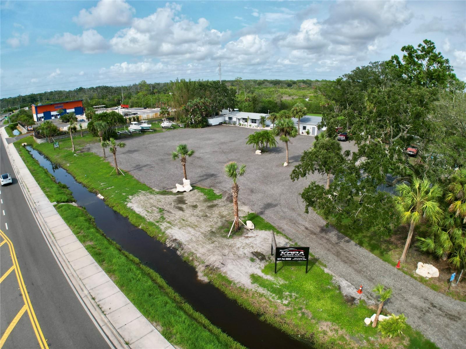1322 N PINELLAS AVE — photo 9