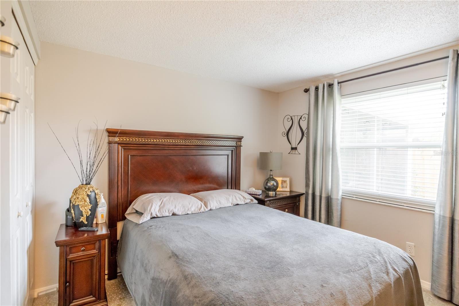 10118 HUNTERS POINT CT — photo 12