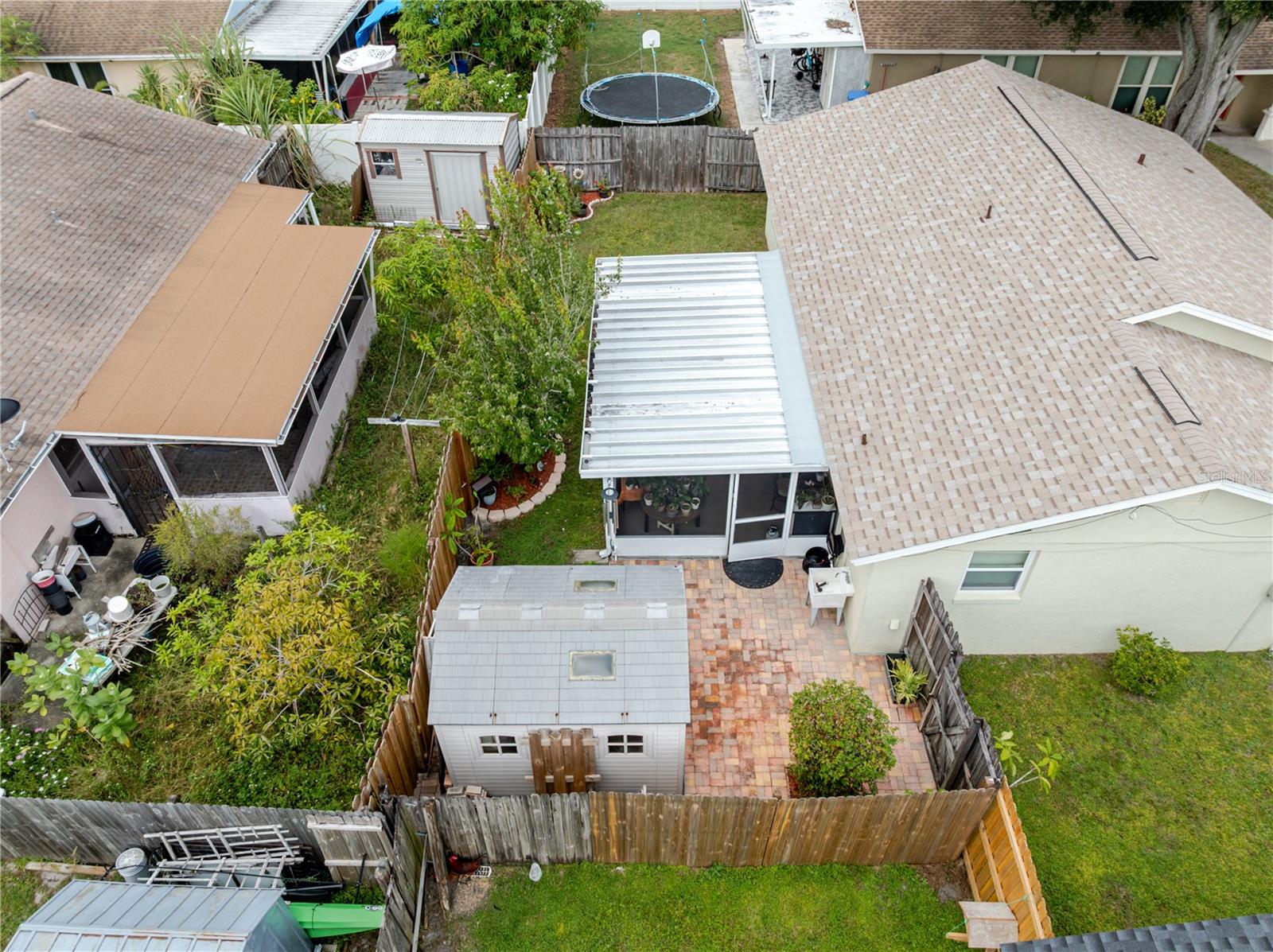 10118 HUNTERS POINT CT — photo 30