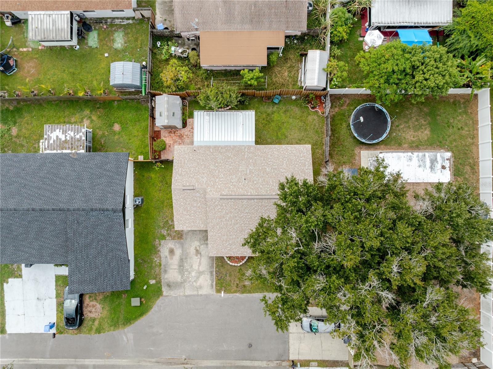 10118 HUNTERS POINT CT — photo 29