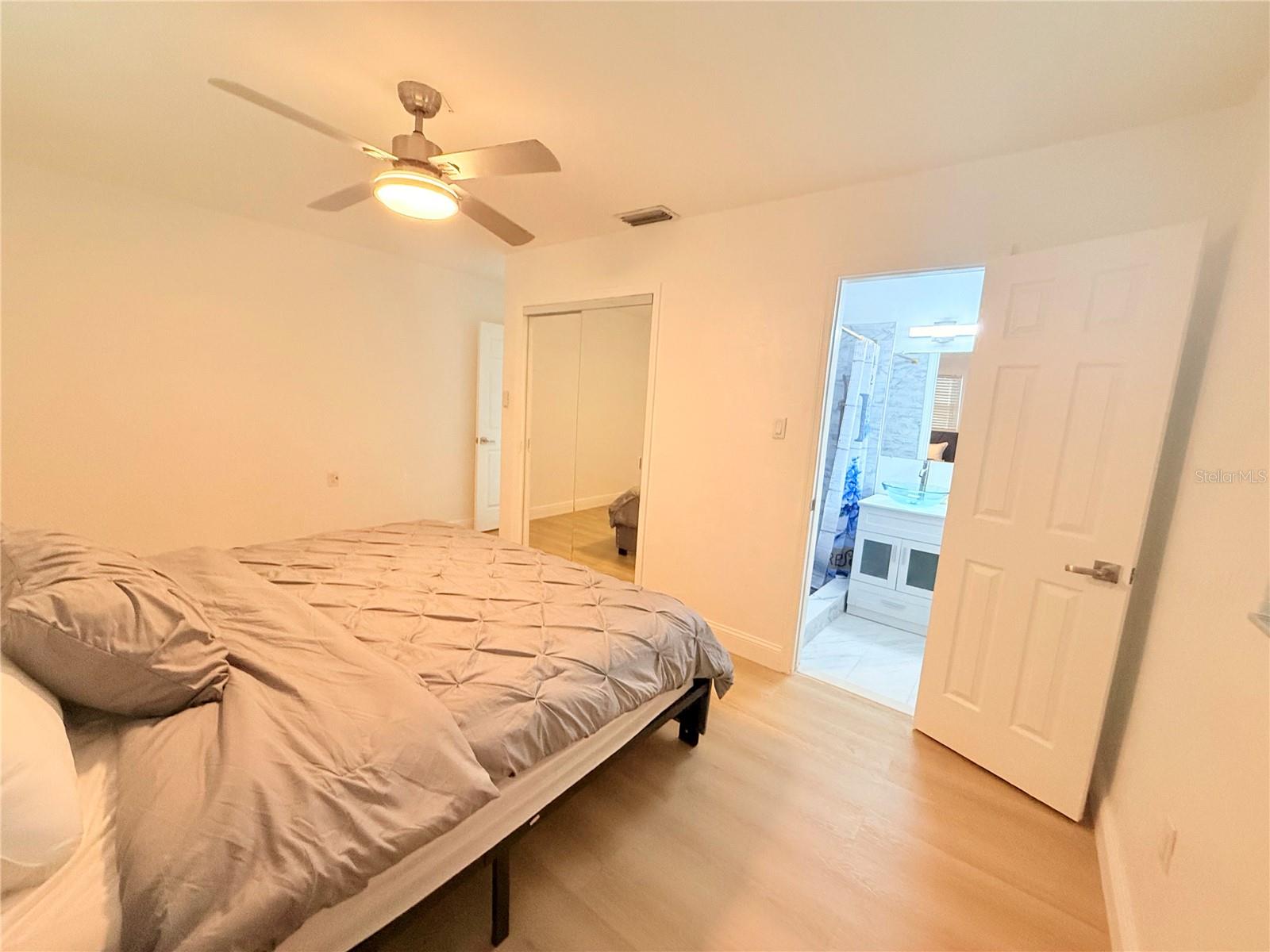 1557 ROBINSON DR N — photo 19