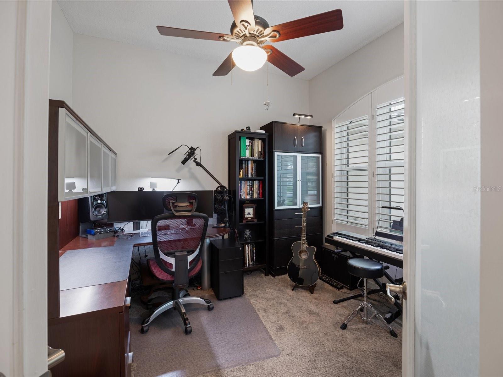 4987 CROSS POINTE DR — photo 21