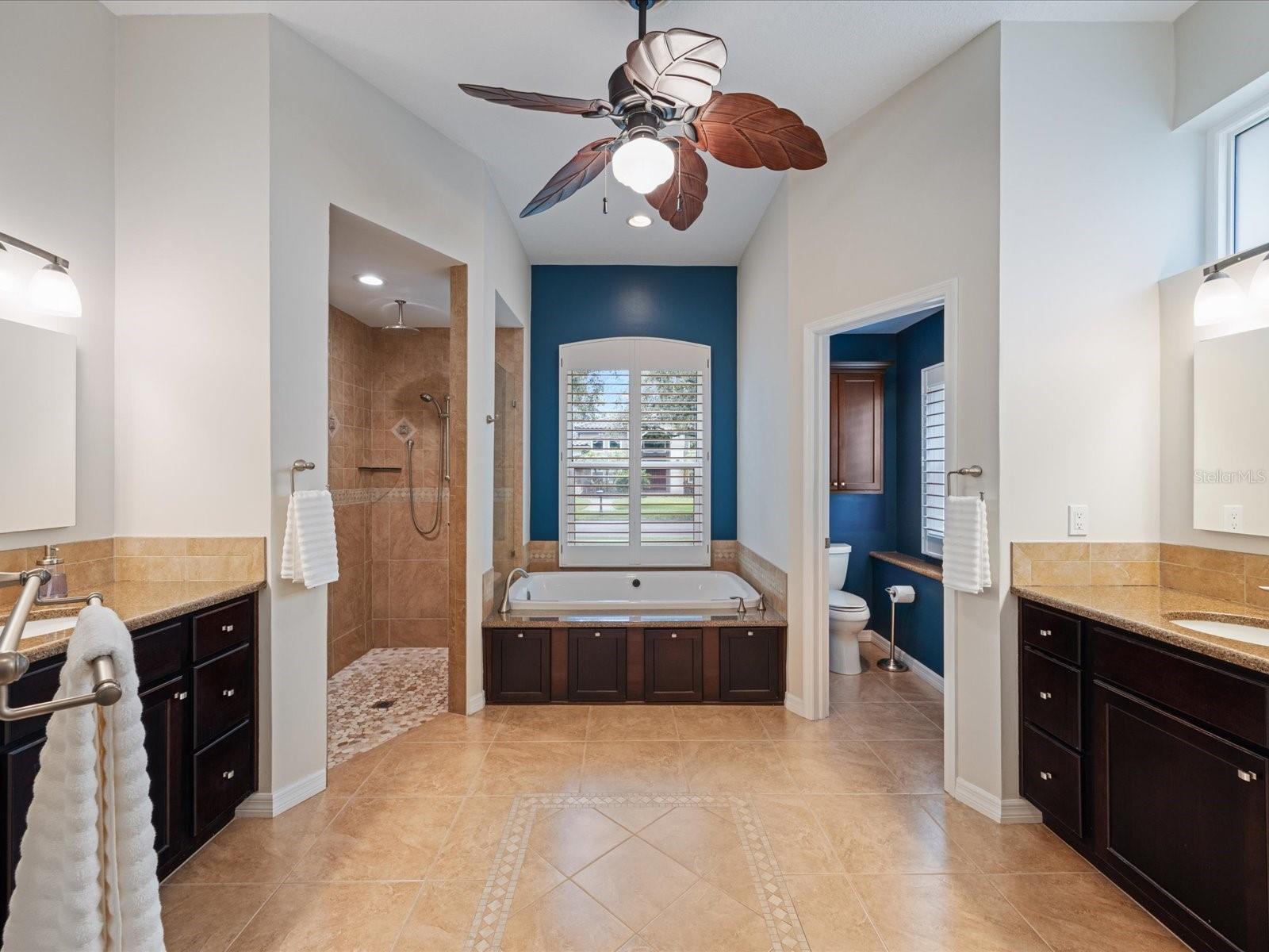 4987 CROSS POINTE DR — photo 16
