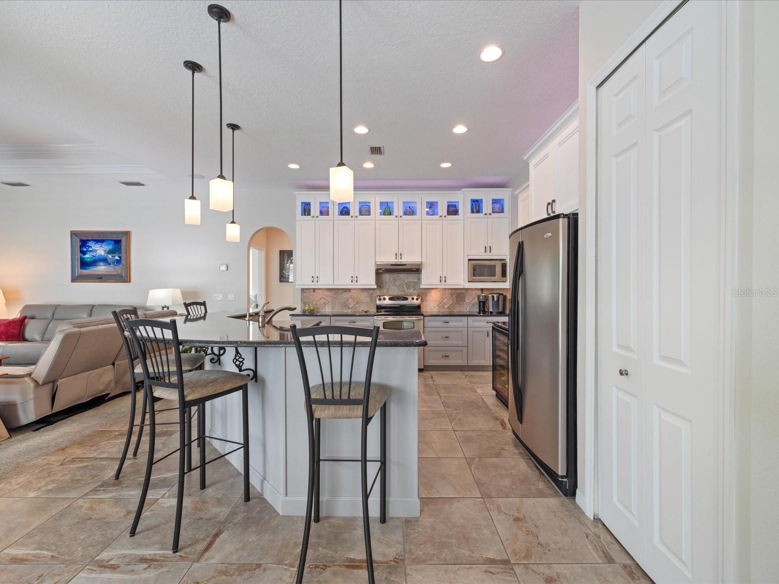 4987 CROSS POINTE DR — photo 25