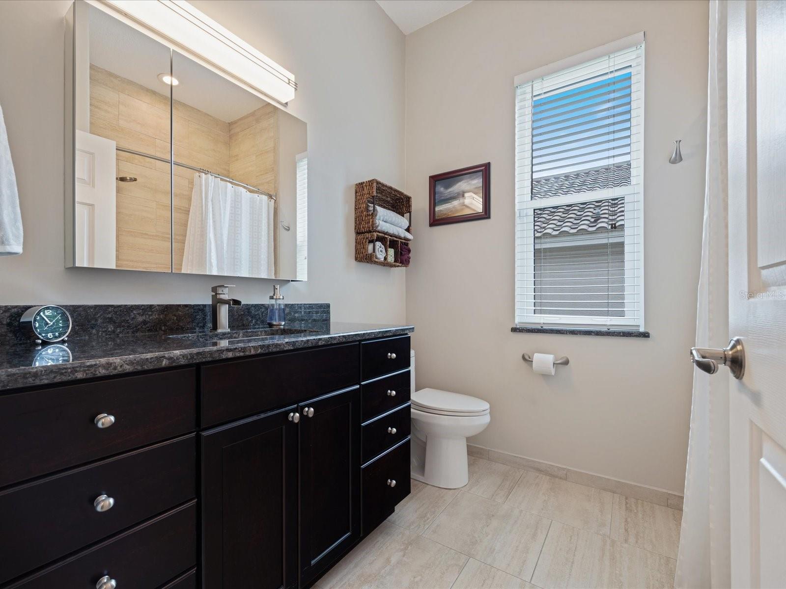 4987 CROSS POINTE DR — photo 40