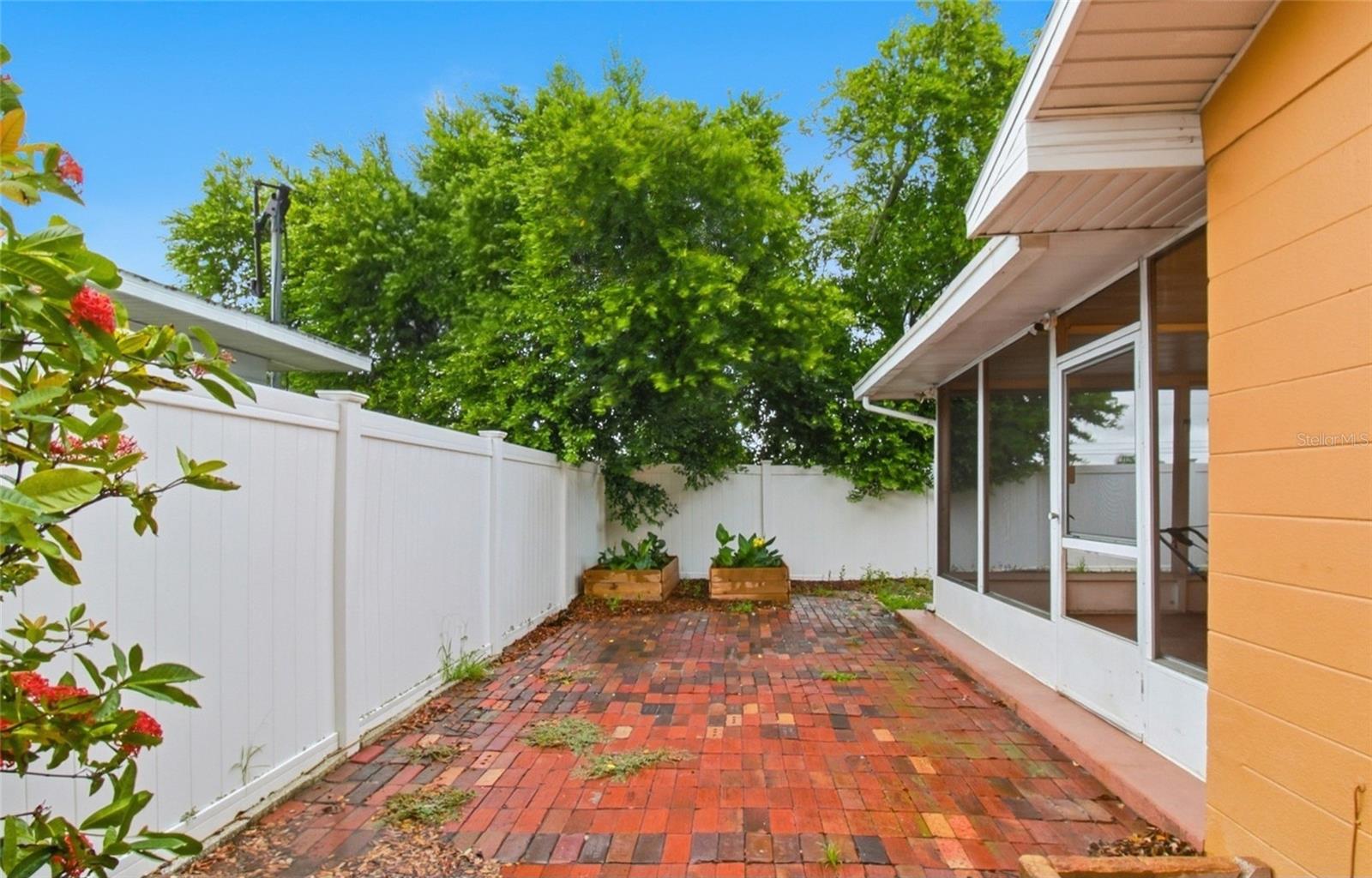 11351 130TH AVE — photo 28