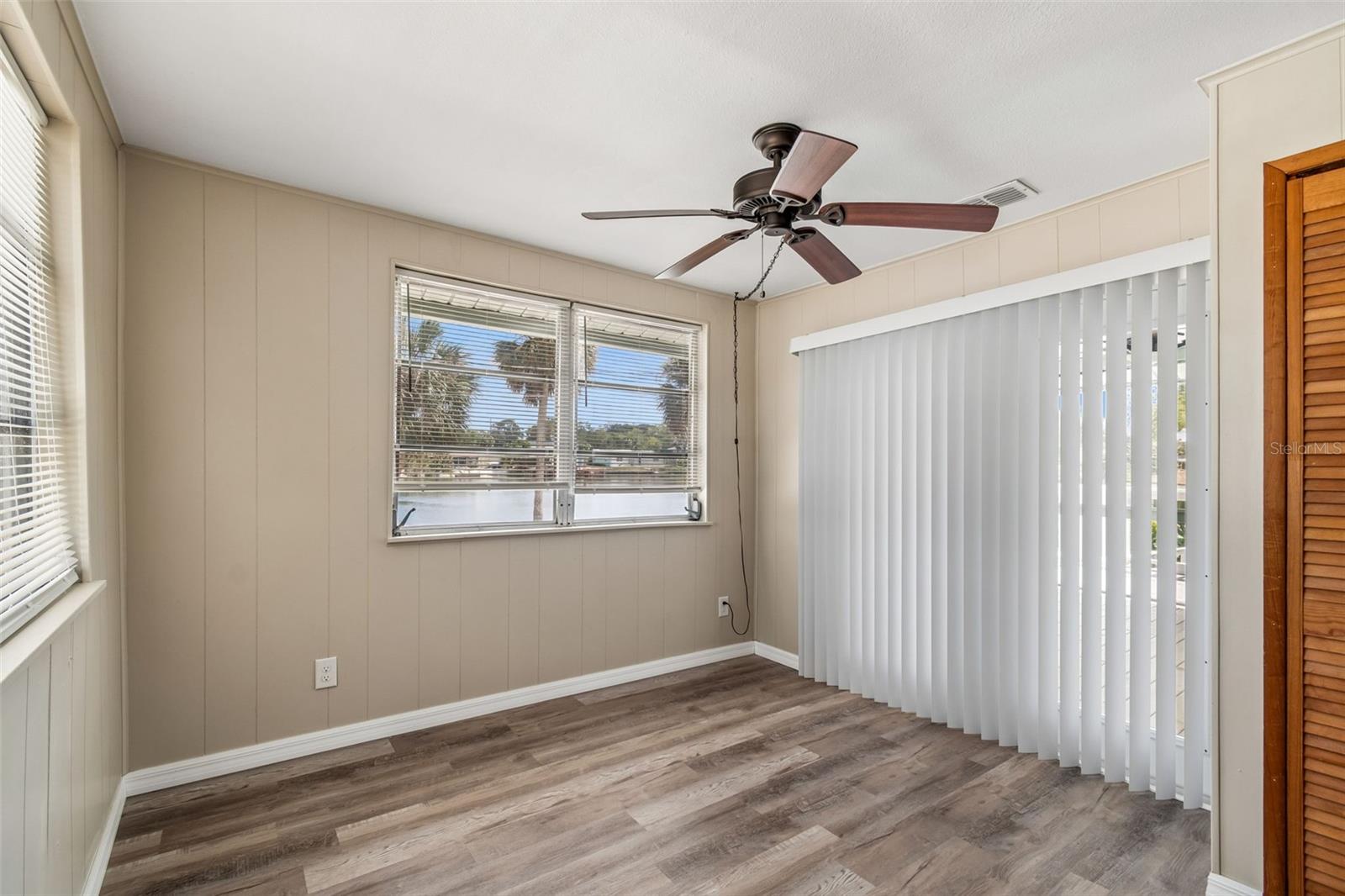 14539 COFFEY LN — photo 26
