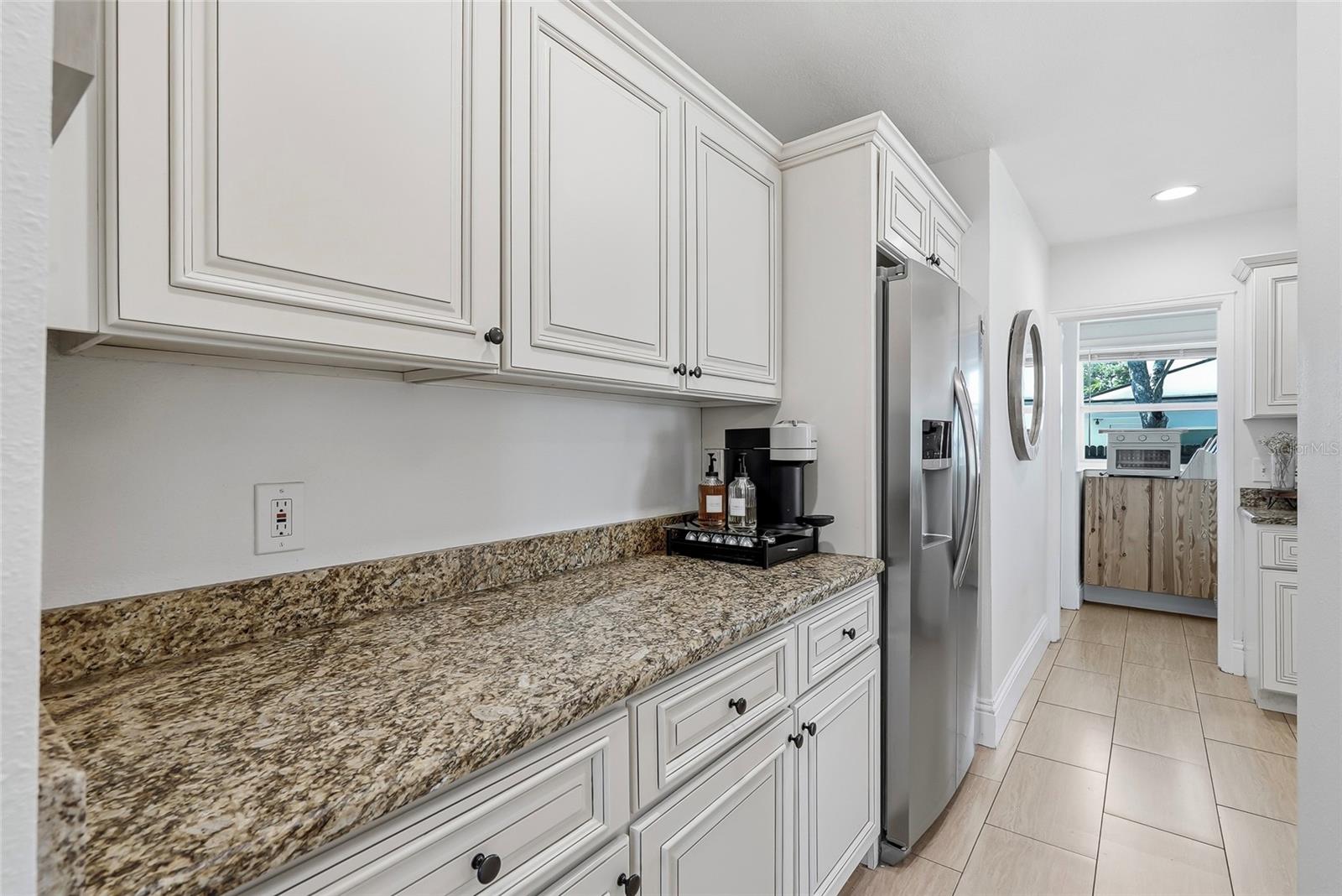 6031 HOBSON ST NE — photo 18