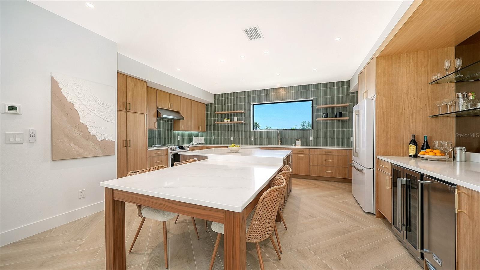 2908 AVENUE B — photo 9