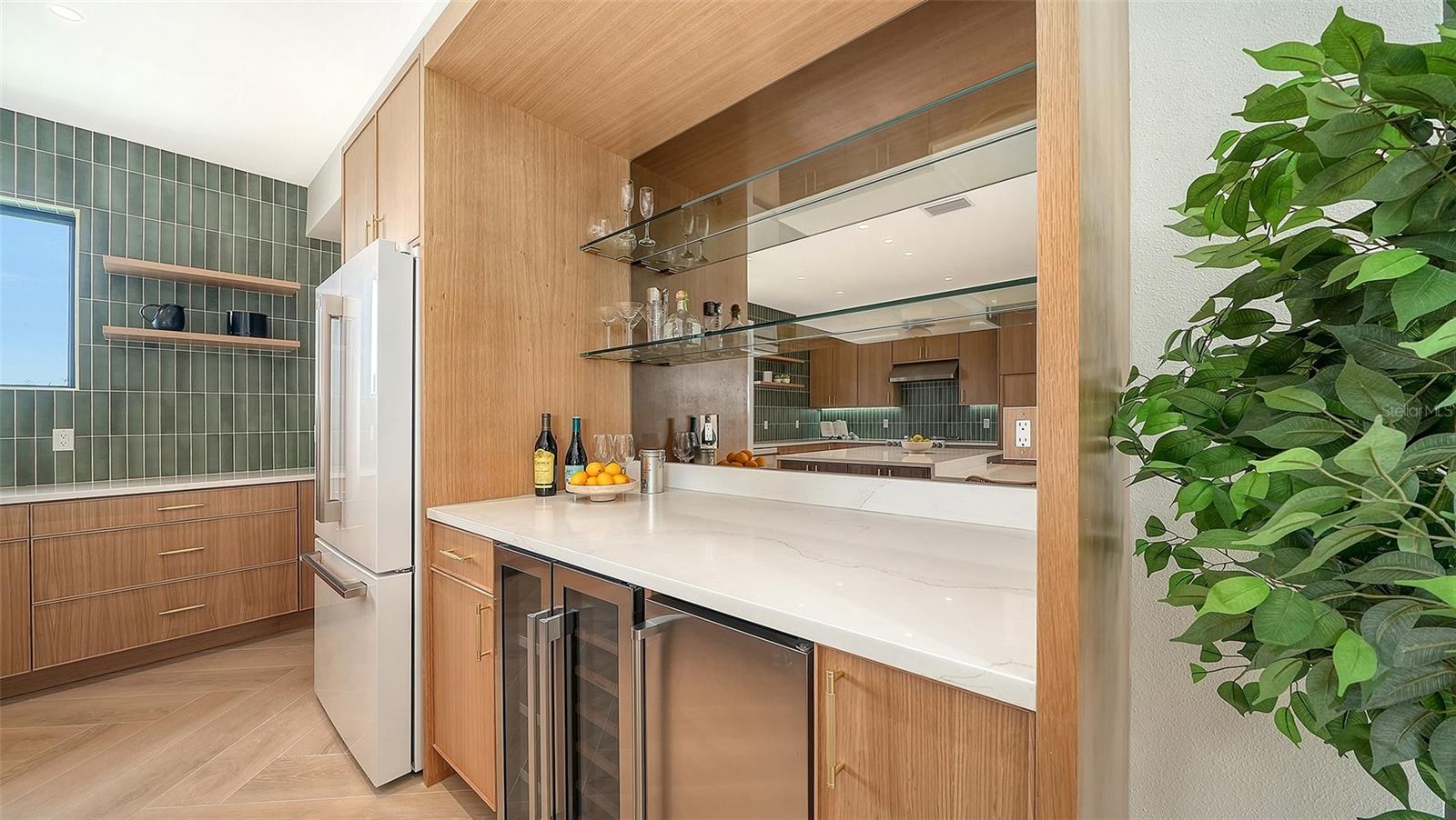 2908 AVENUE B — photo 11