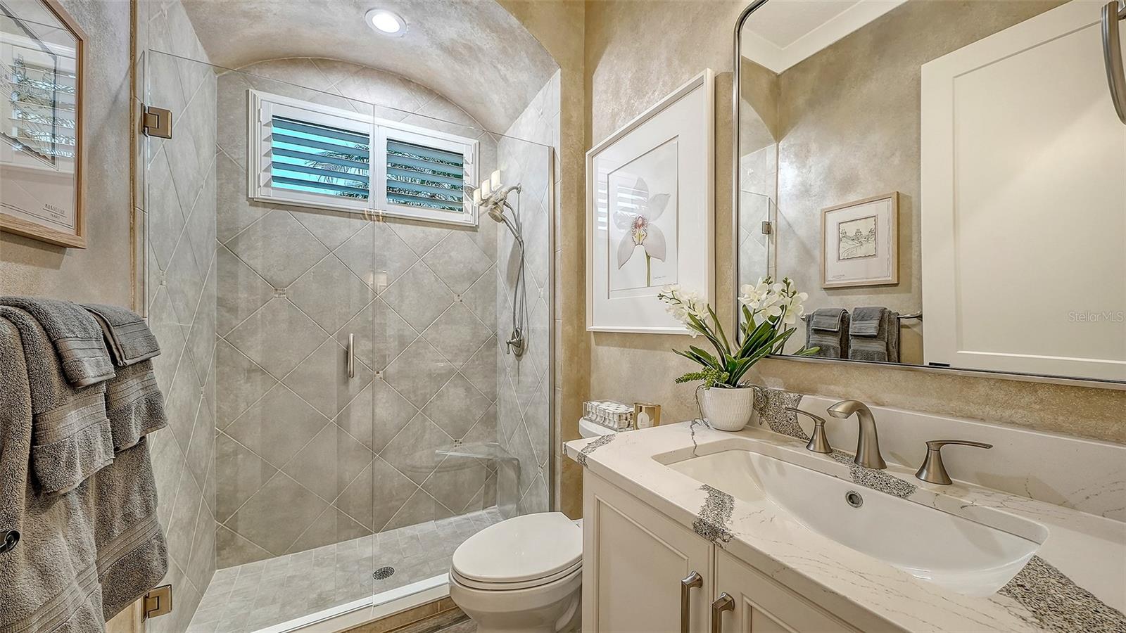 12302 THORNHILL CT — photo 48