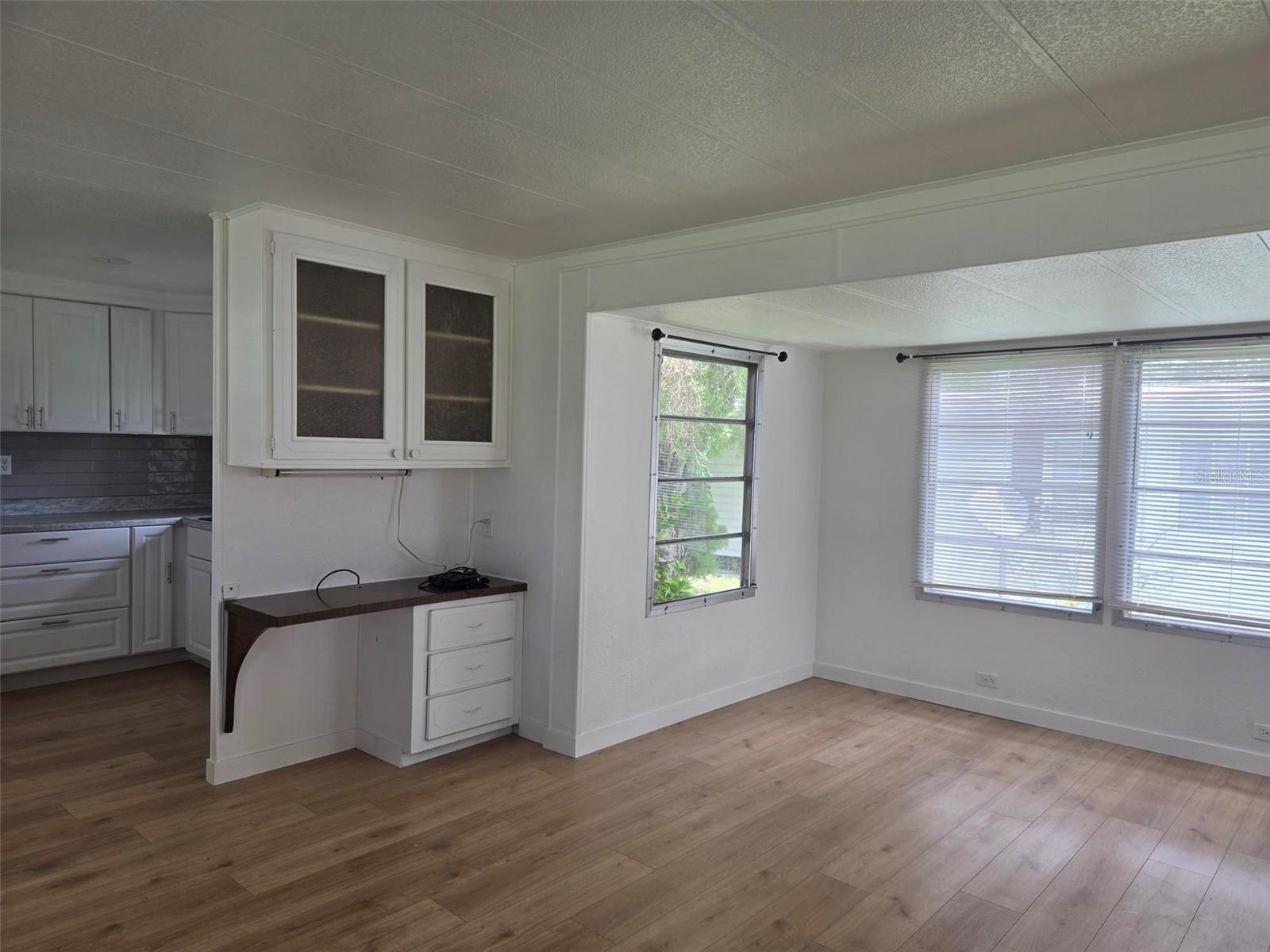 3415 SPANISH OAK TER — photo 8
