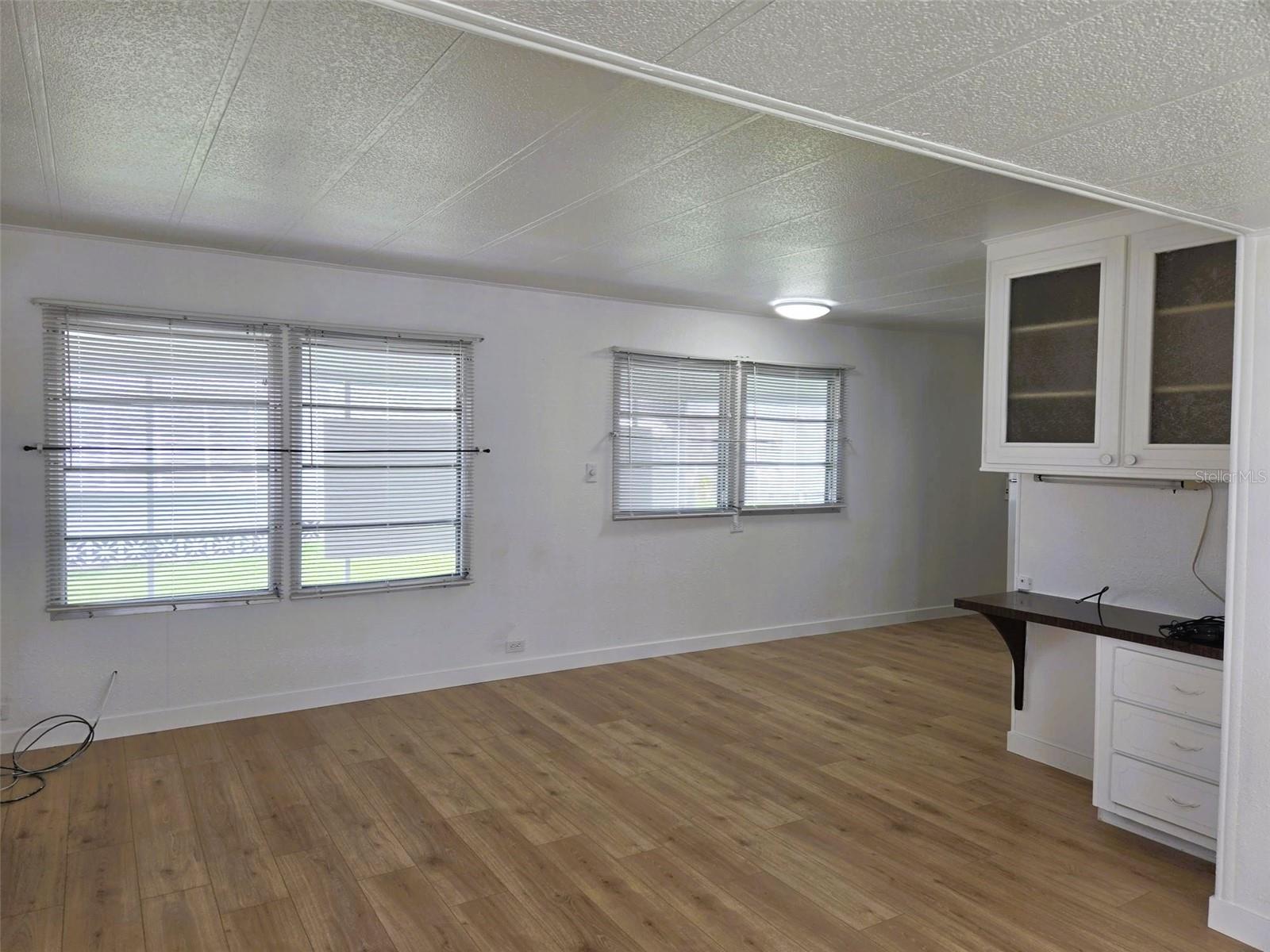 3415 SPANISH OAK TER — photo 11