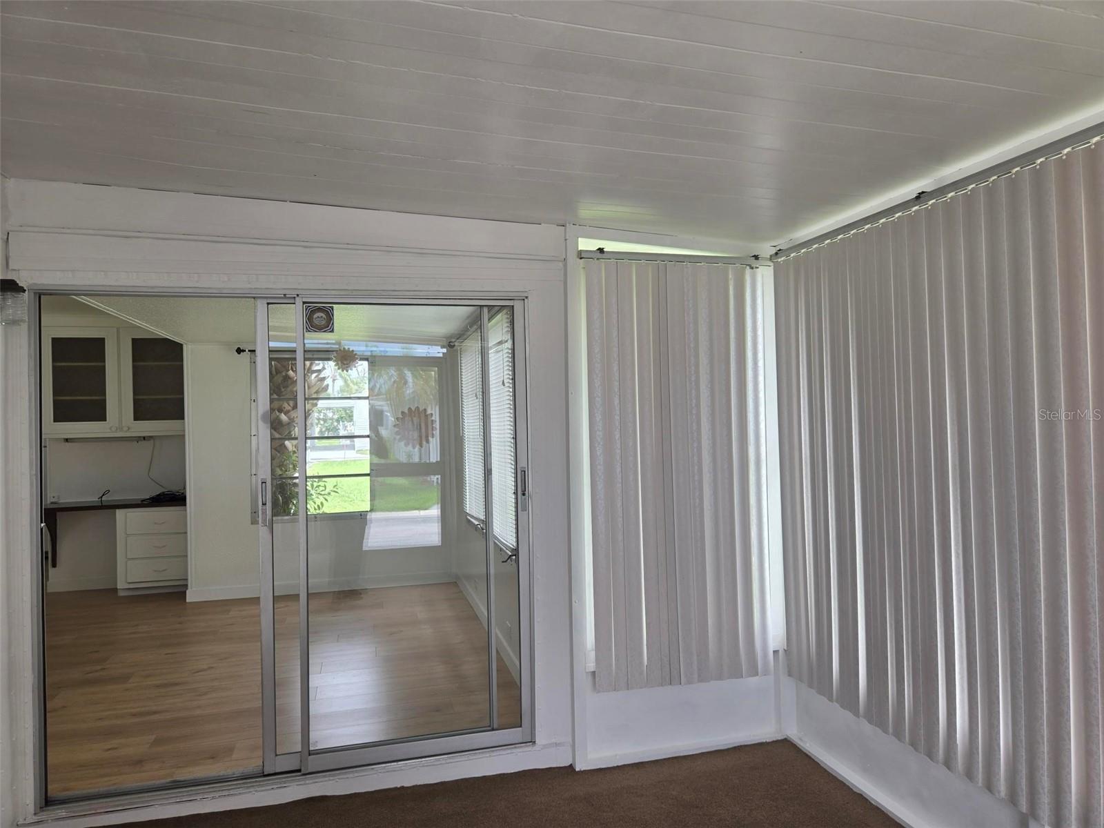 3415 SPANISH OAK TER — photo 23