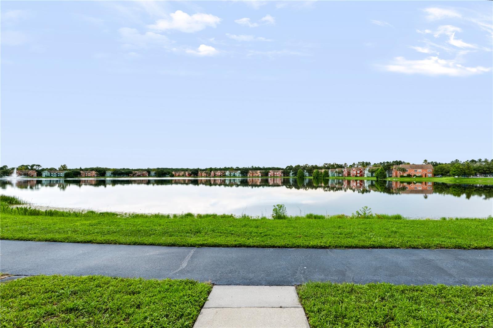 9818 LAKE CHASE ISLAND WAY #9818 — photo 2