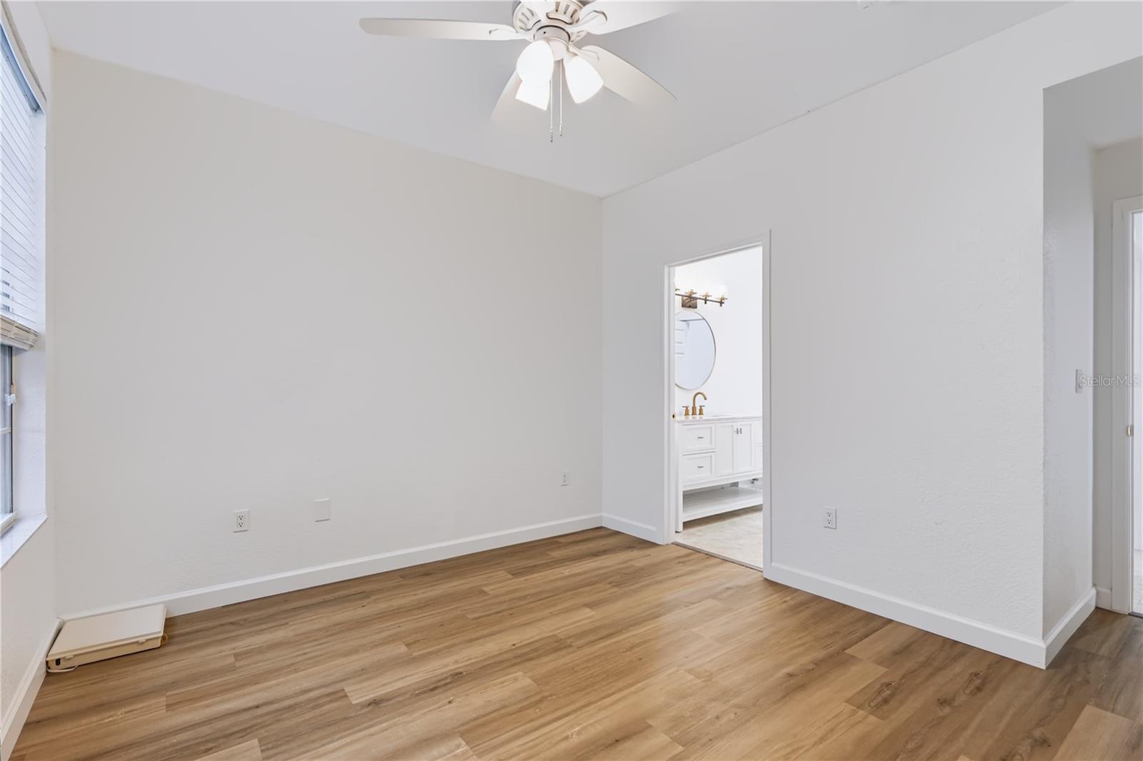 9818 LAKE CHASE ISLAND WAY #9818 — photo 7