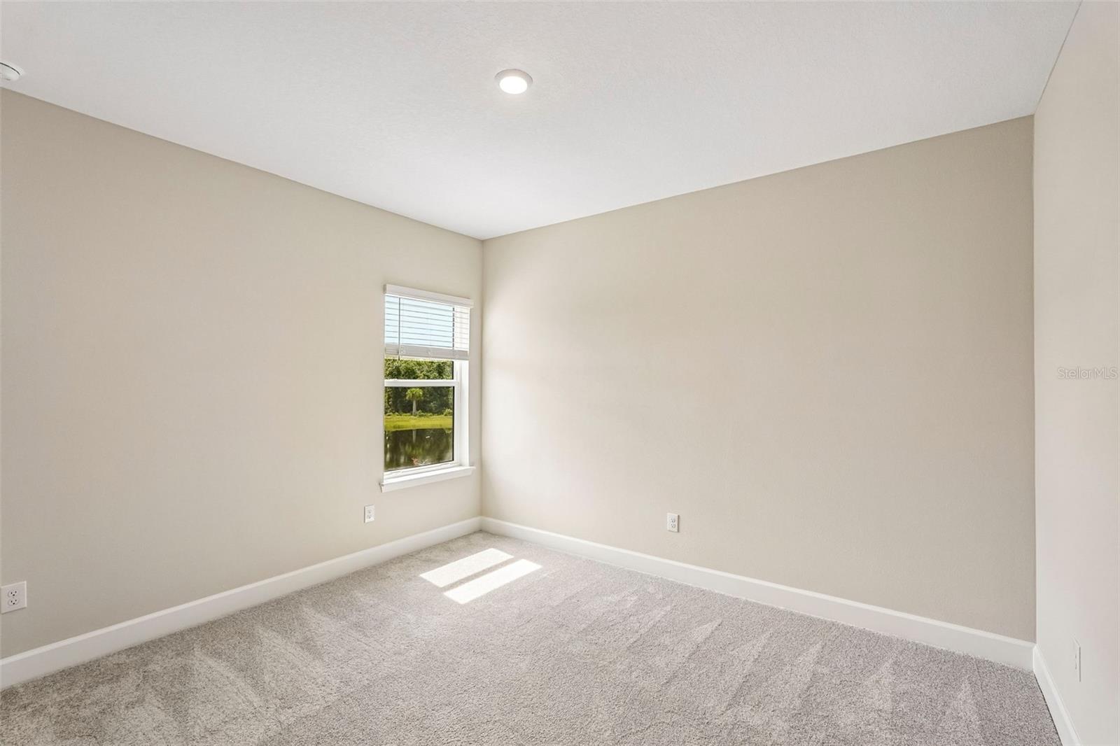 7028 FOXBORO WAY — photo 34