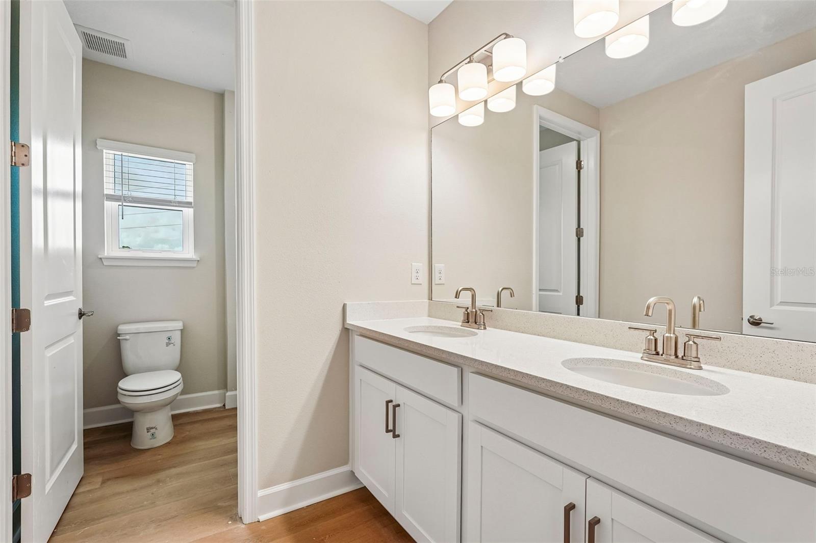 7028 FOXBORO WAY — photo 29