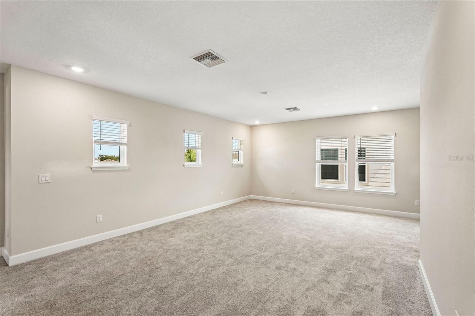 7028 FOXBORO WAY — photo 23