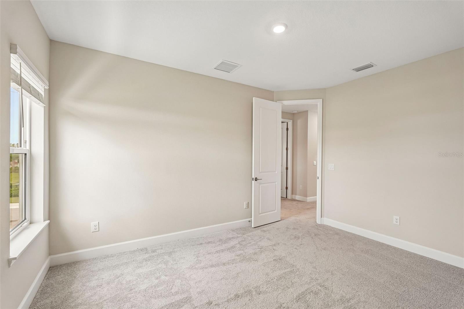 7028 FOXBORO WAY — photo 28