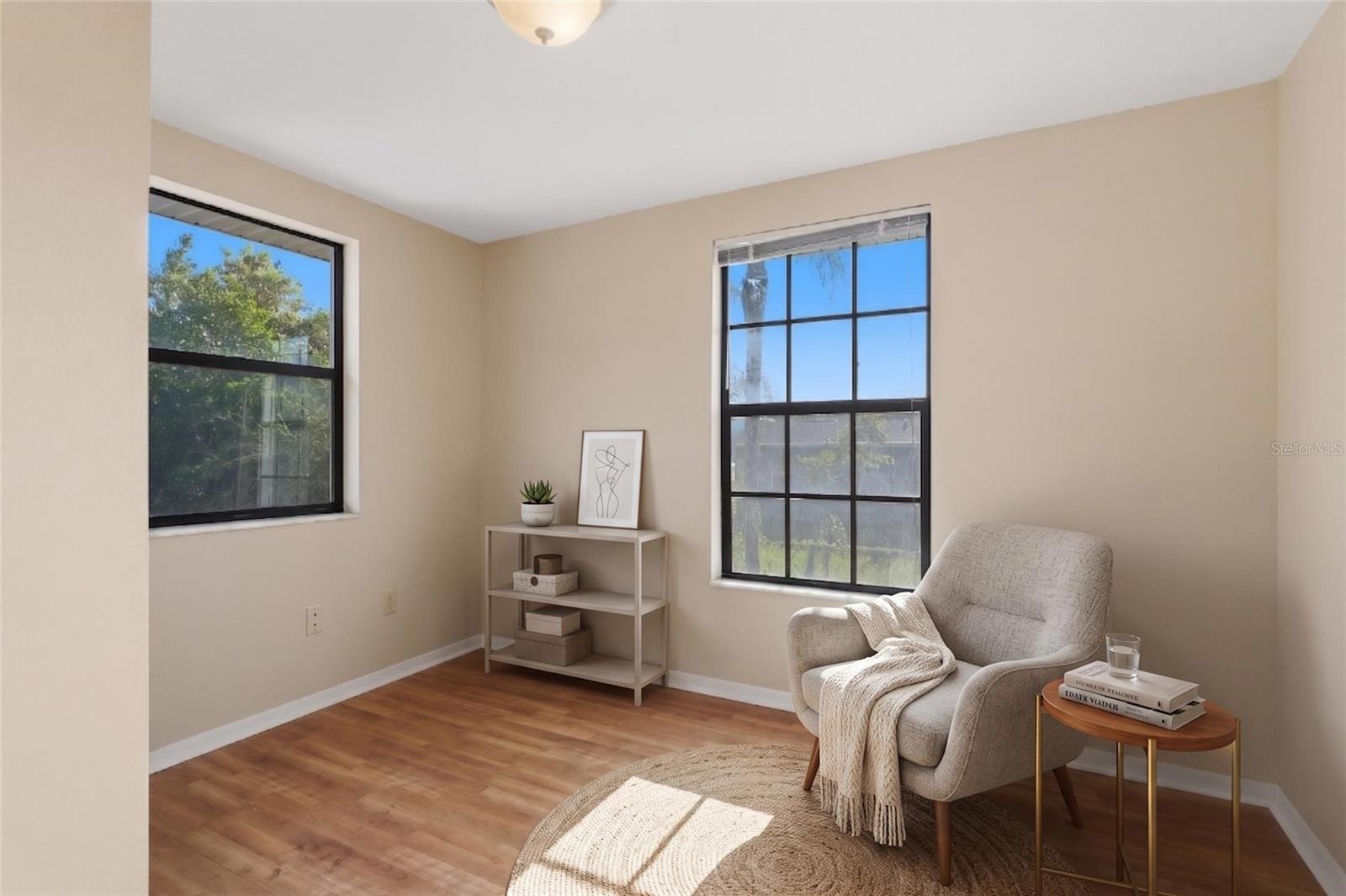 37715 DIXIE AVE — photo 15