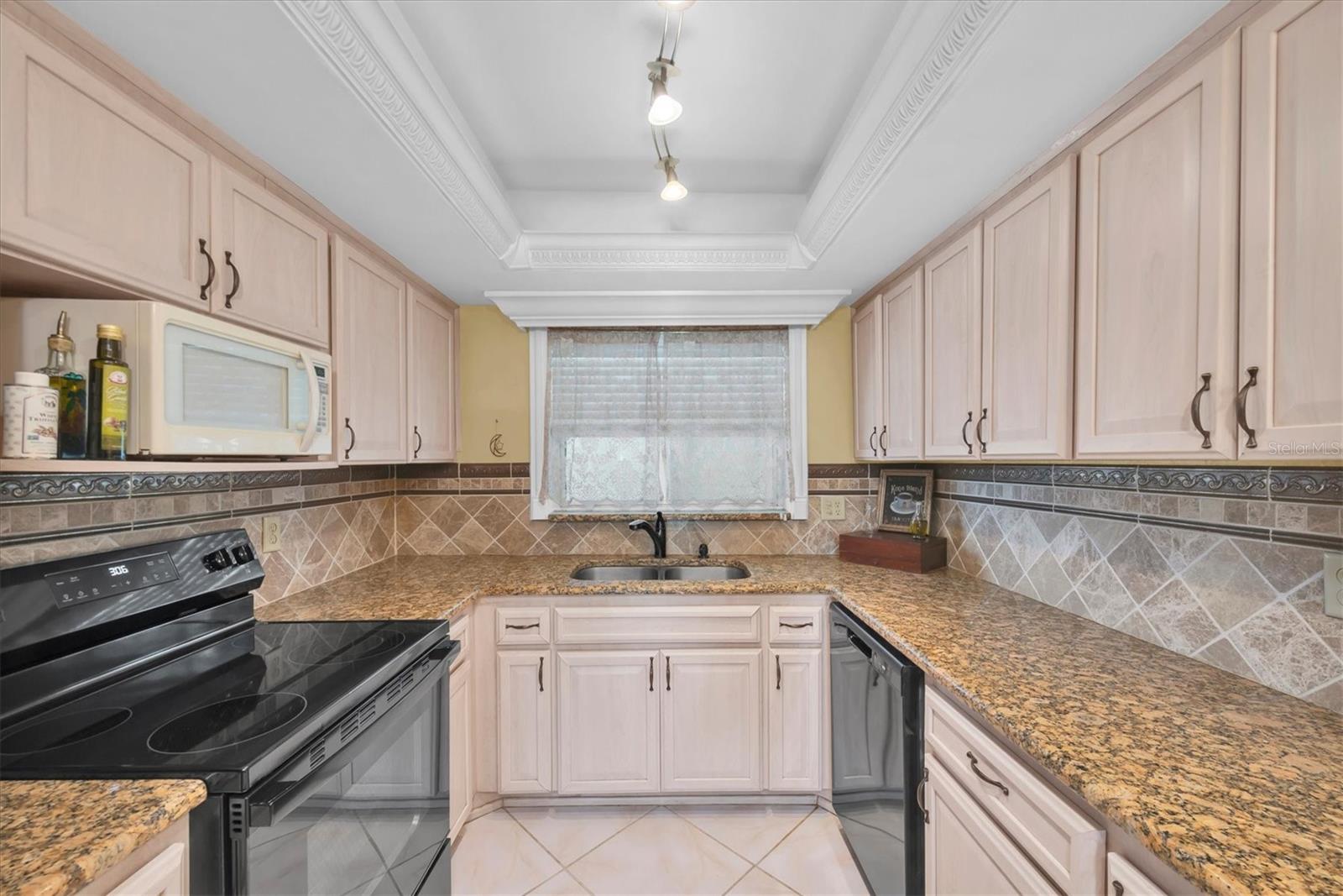 6363 GULF WINDS DR #233 — photo 16