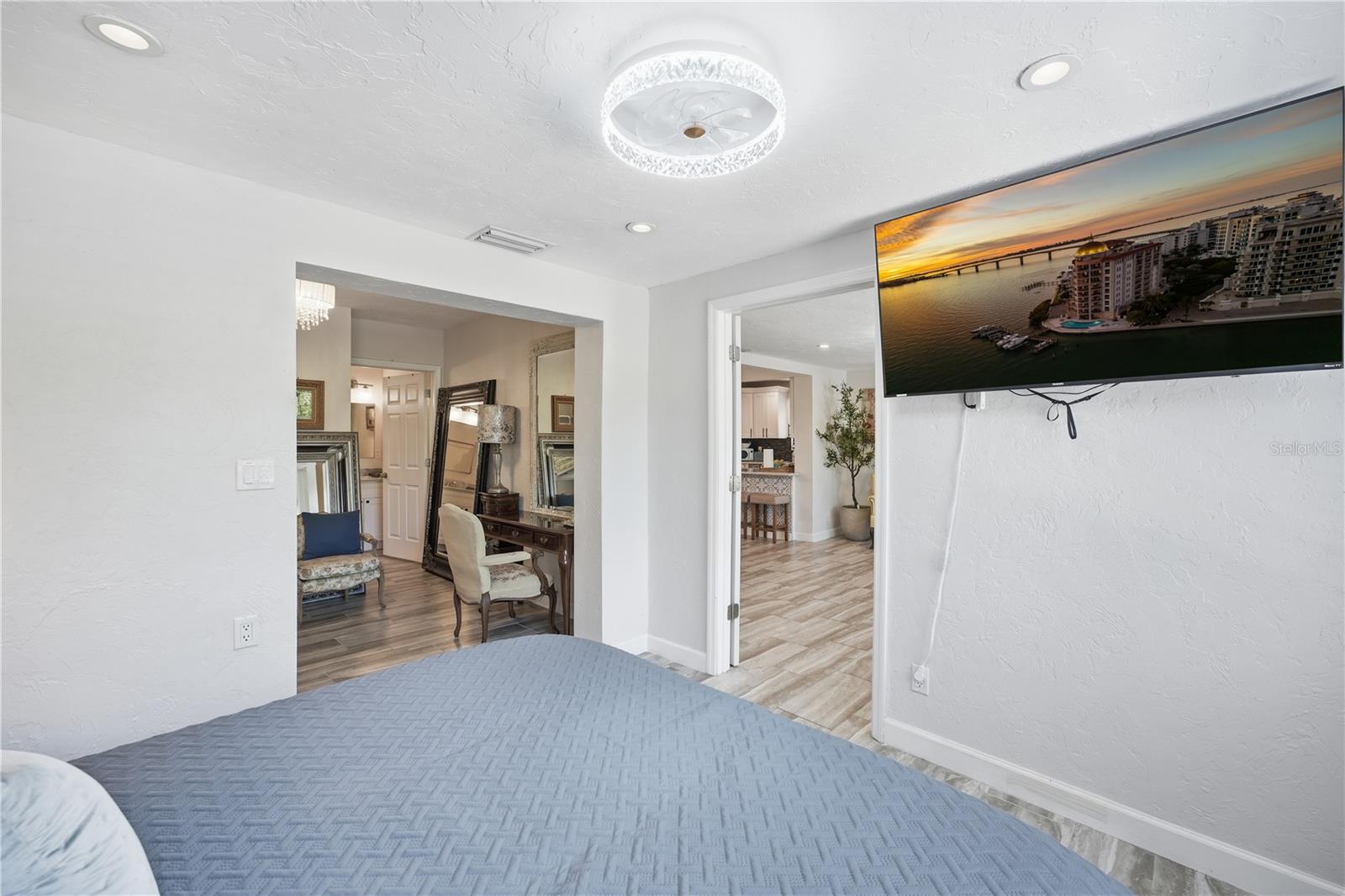 4925 REMINGTON DR — photo 30