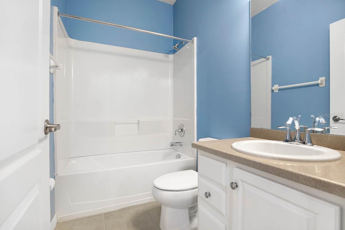 8614 TURNSTONE SHORE LN — photo 9