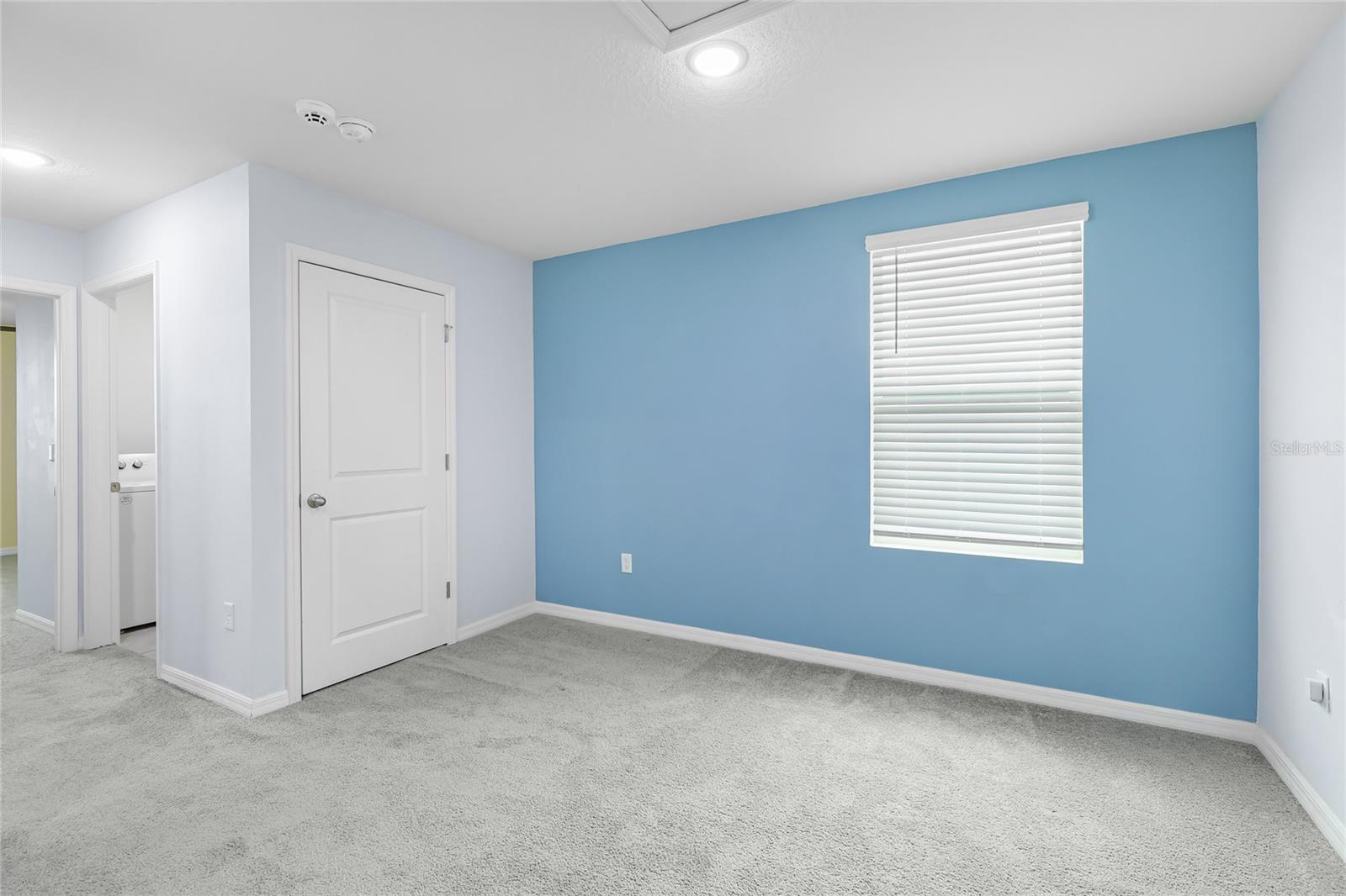10116 CHARLOTTE DR — photo 21