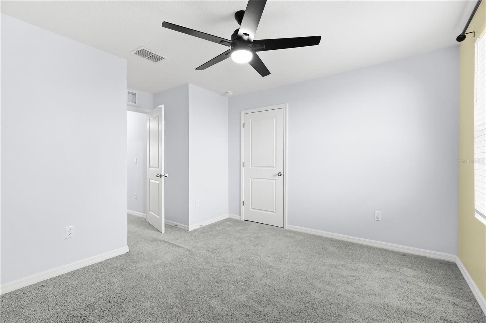 10116 CHARLOTTE DR — photo 33