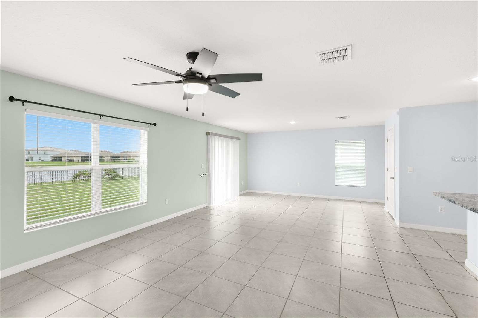 10116 CHARLOTTE DR — photo 18