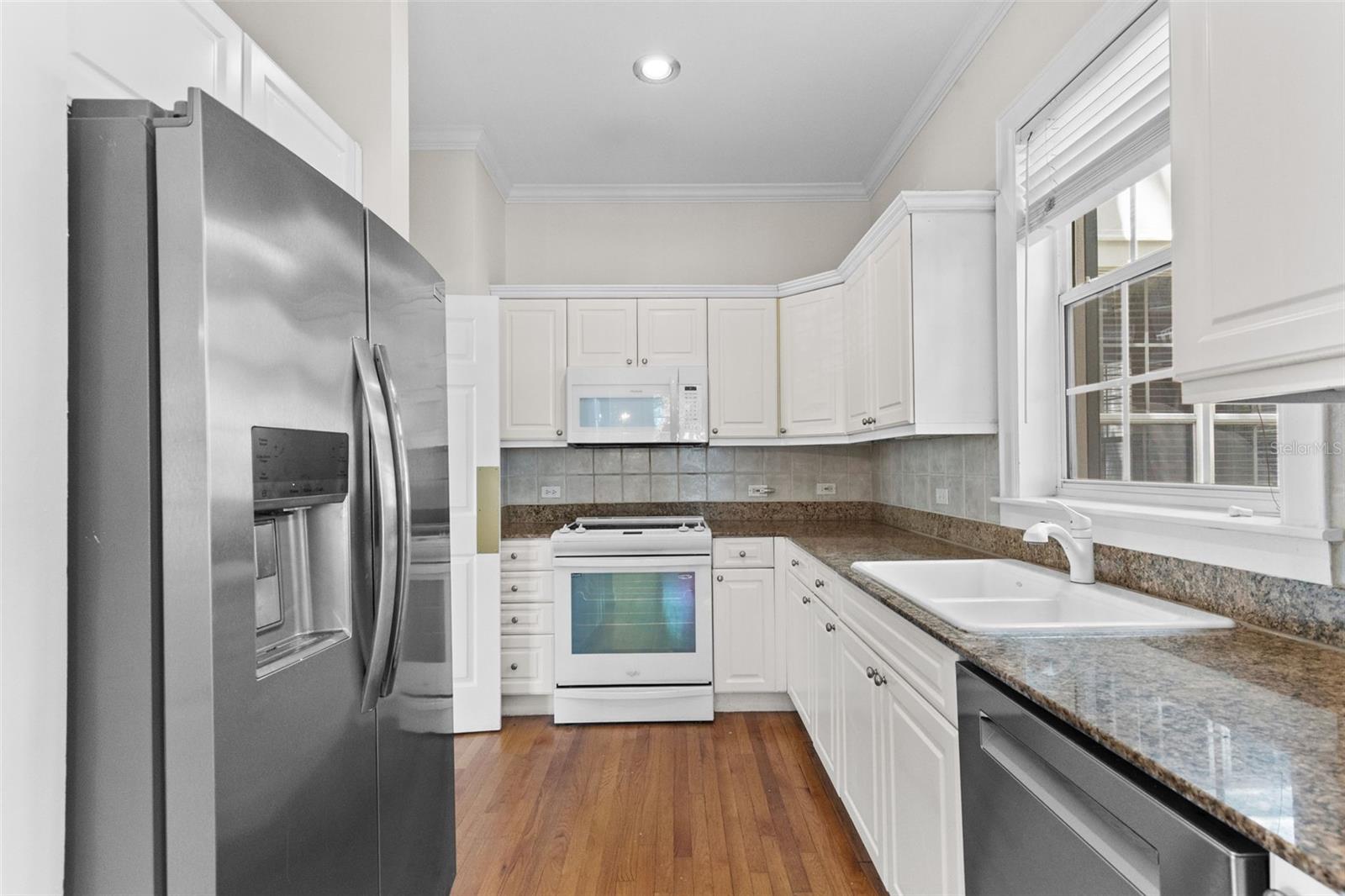 3007 W MASON ST #A — photo 18