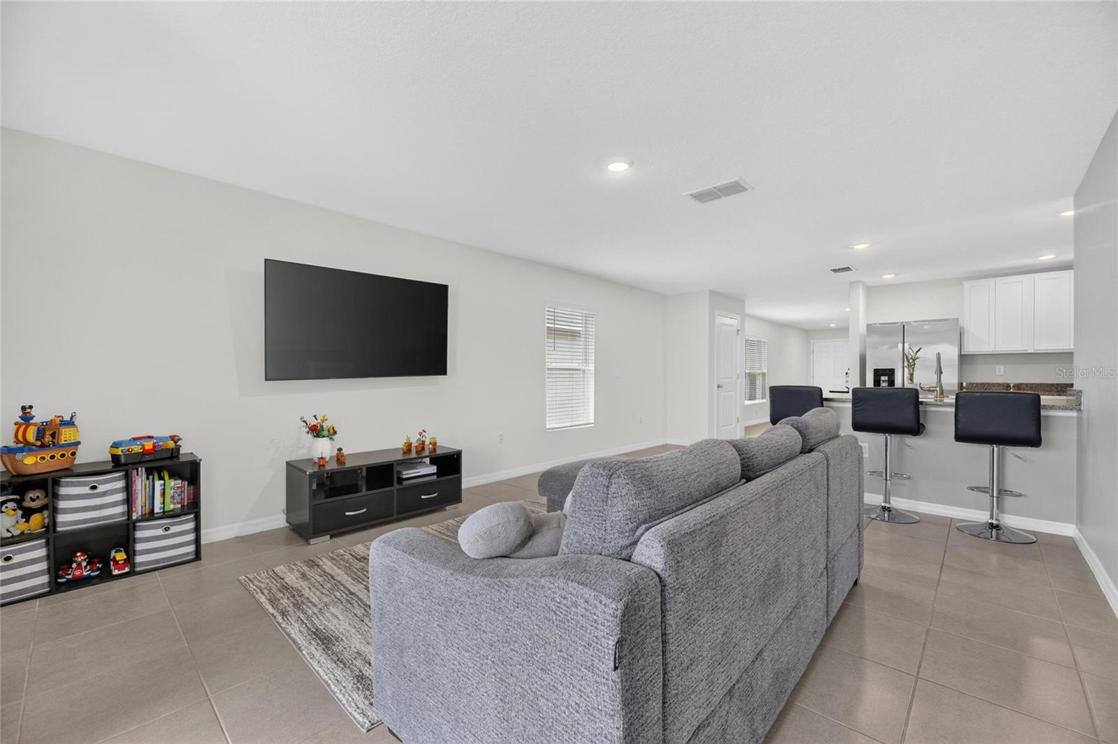 579 OLIVE CONCH ST — photo 24