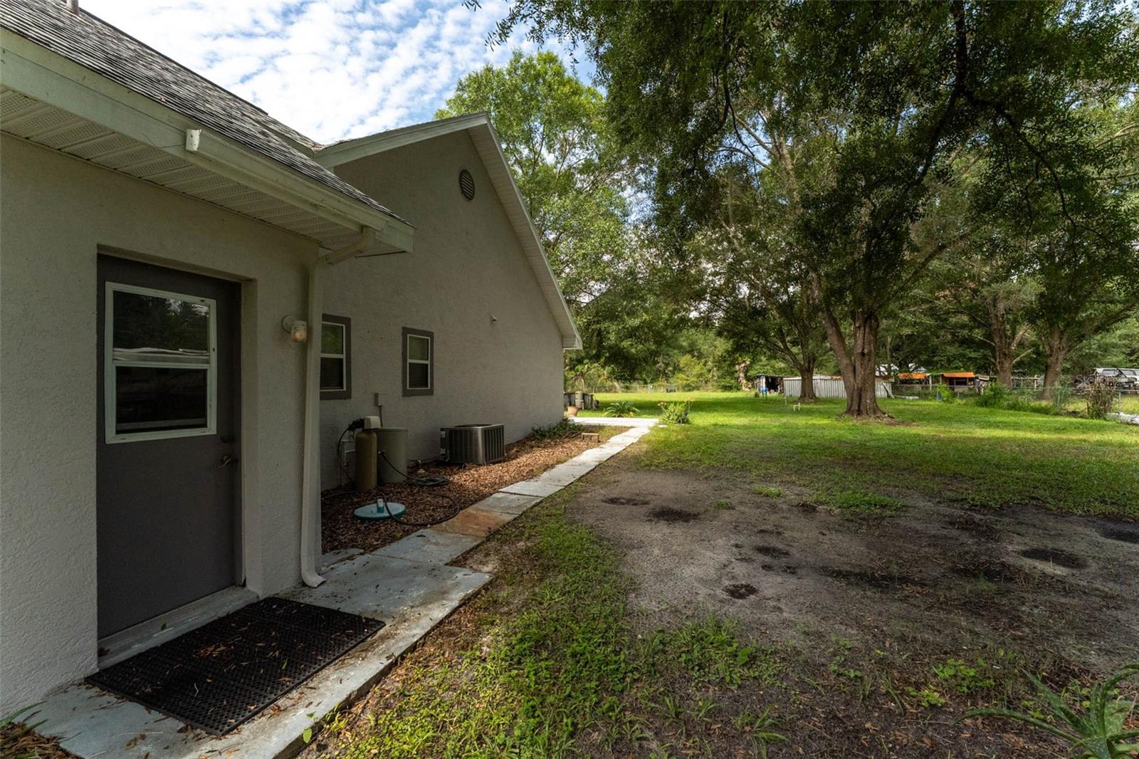 15370 APACHE DR — photo 29