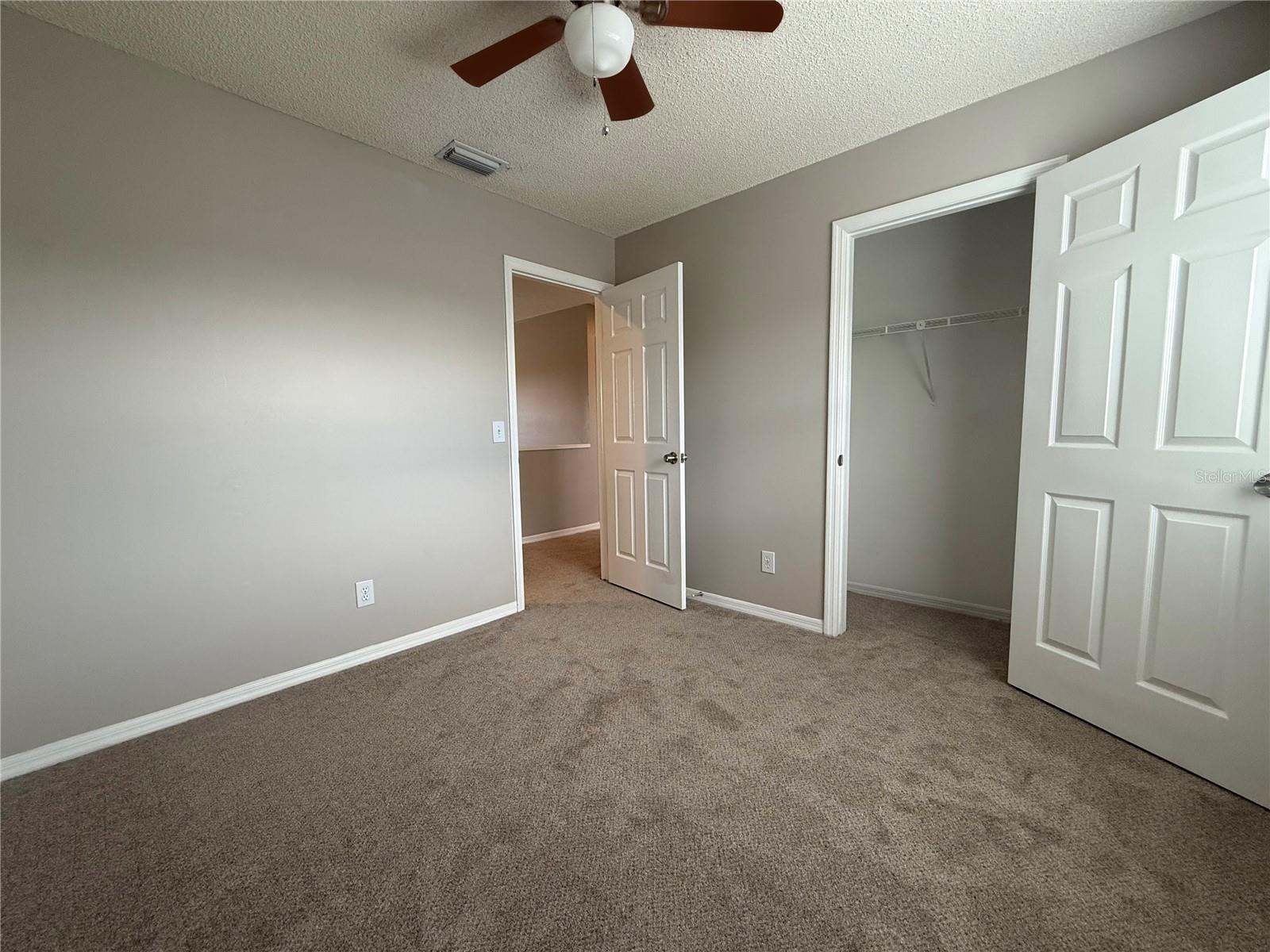 2609 CRESTFIELD DR — photo 17