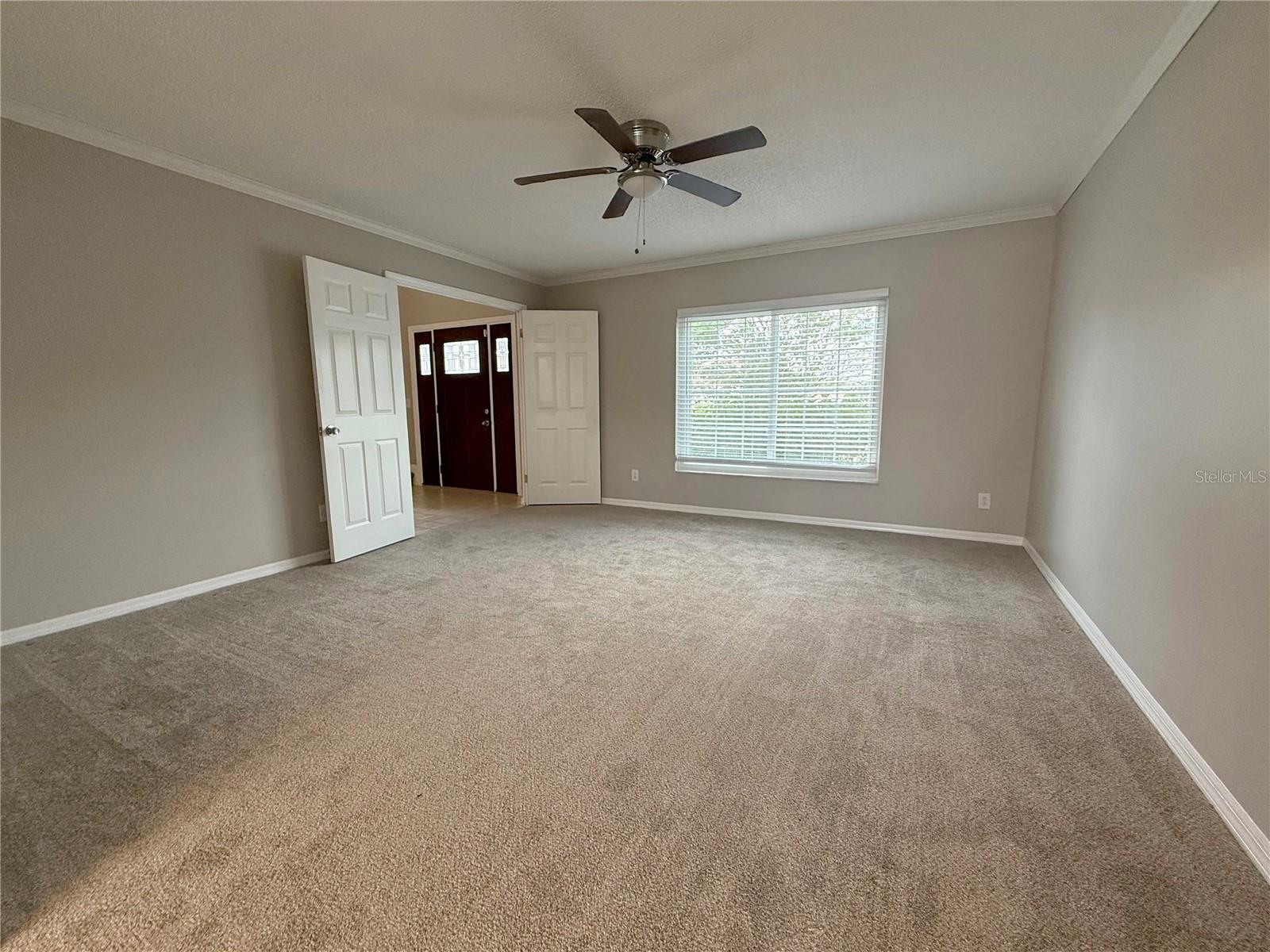 2609 CRESTFIELD DR — photo 3