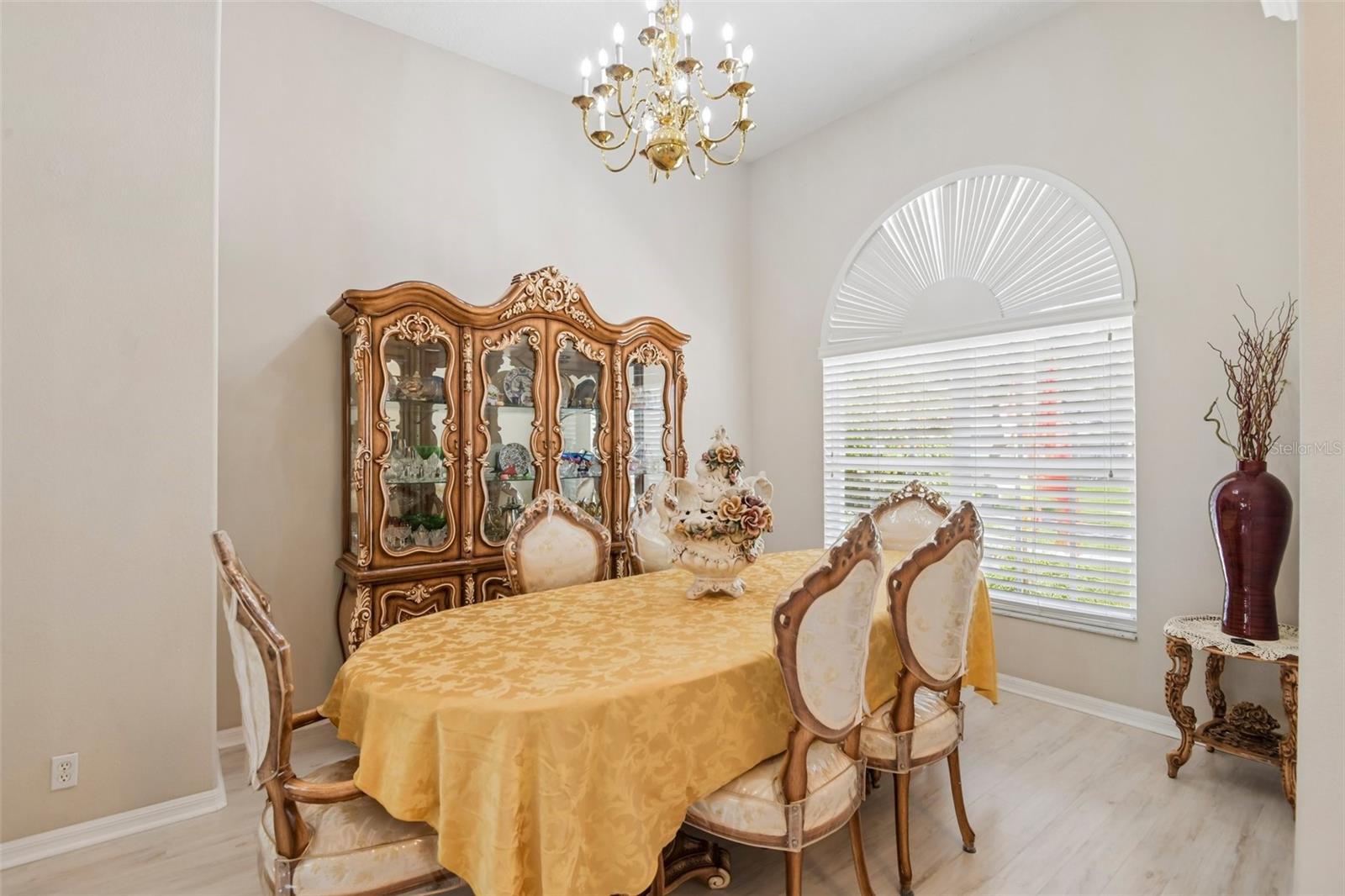 1701 COUNTRY TRAILS DR — photo 6