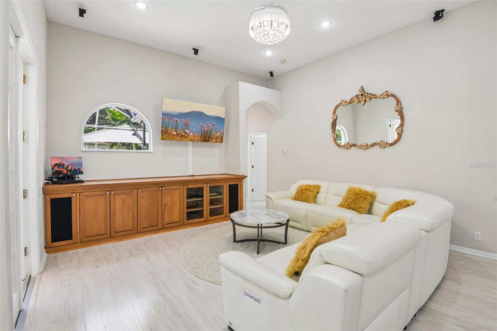 1701 COUNTRY TRAILS DR — photo 26