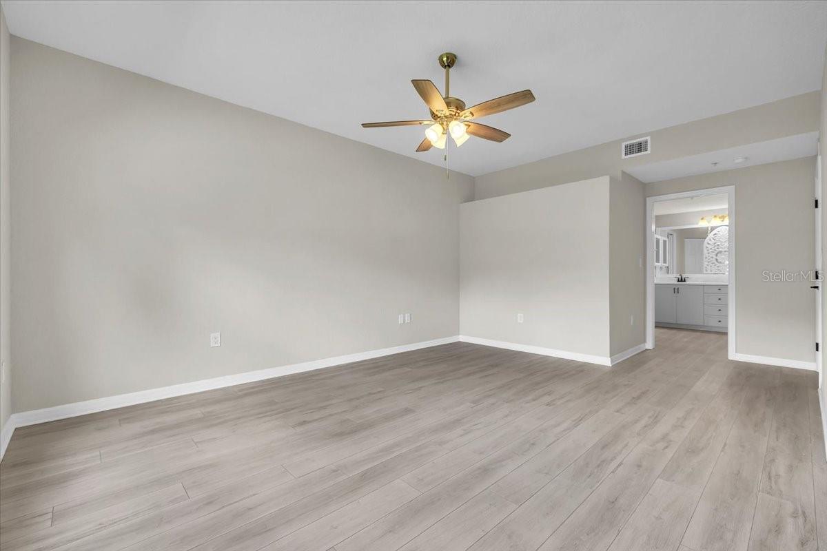 7146 STRAND CIR — photo 17