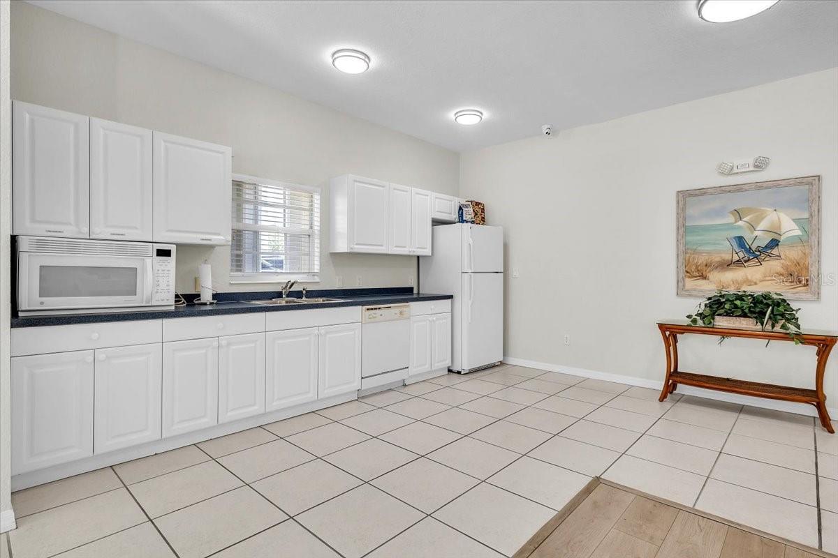 7146 STRAND CIR — photo 39