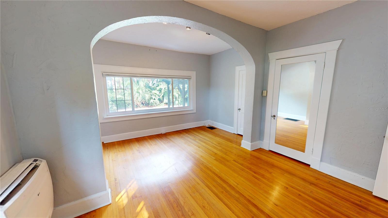 120 PARK ST N — photo 36