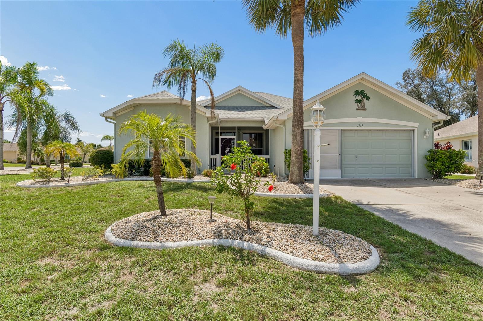 1119 VILLEROY DR — photo 3