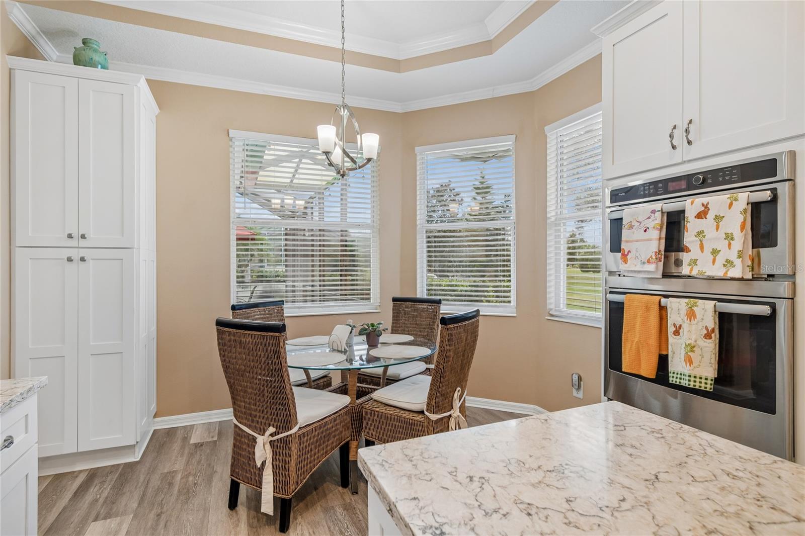 1119 VILLEROY DR — photo 13