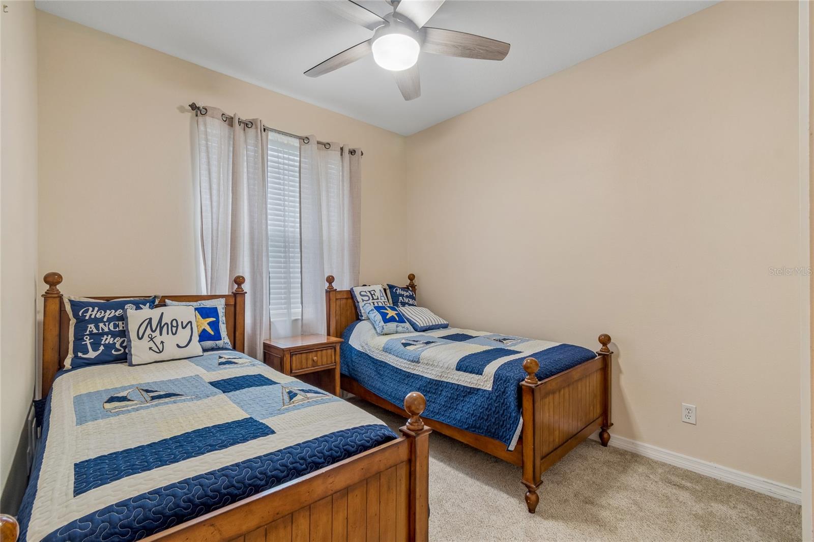 1119 VILLEROY DR — photo 44