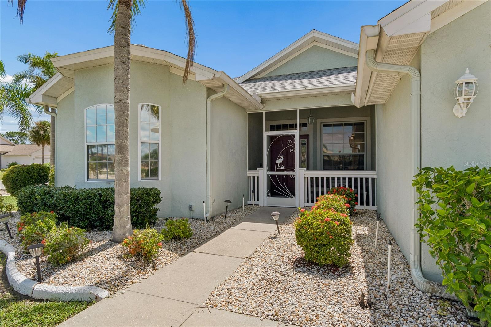1119 VILLEROY DR — photo 4