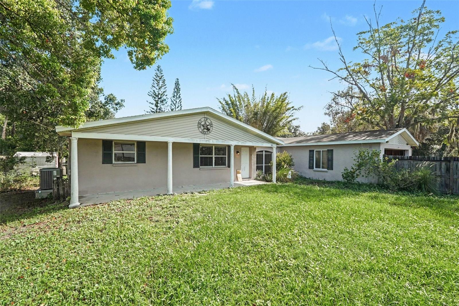 805 W COLLEGE AVE — photo 36